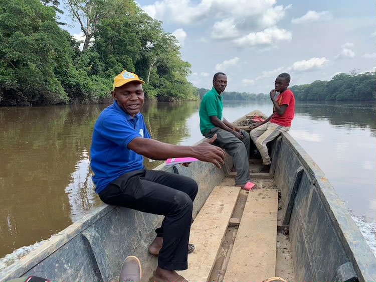 Picture of canoe trip to and from Mpembe, Cameroon